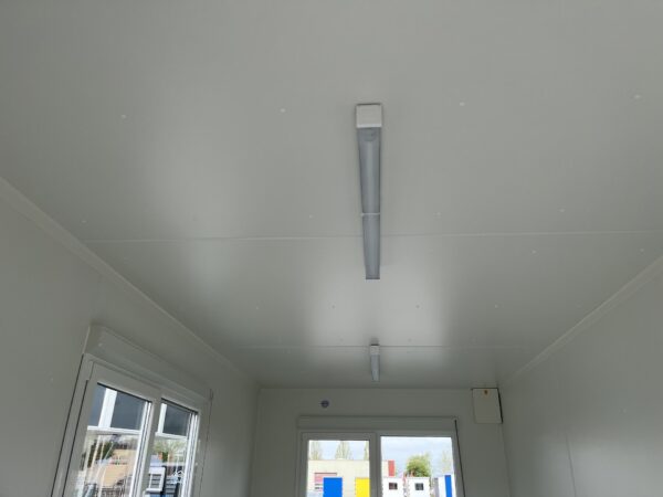 Kantoorunit met kopraam en zijraam links - 6x3 meter - Afbeelding 10