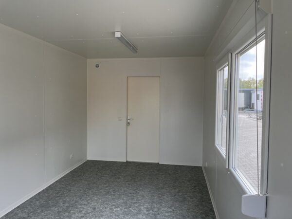 Kantoorunit met kopraam en zijraam links - 6x3 meter - Afbeelding 11
