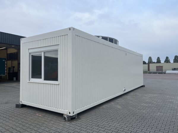 Kantoorunit met kopraam en zijraam rechts - keuken en toilet - 10x3 meter - Afbeelding 3