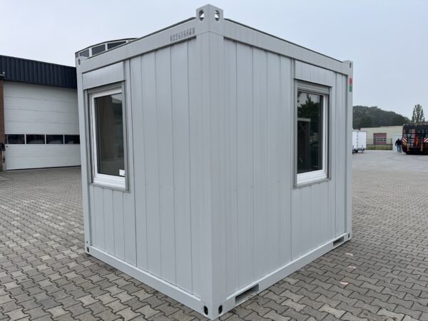 Kantoorunit met zijraam rechts, links - 3 x 2,5 meter